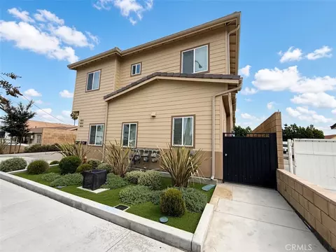 9052 9056 Denni St, Cypress, CA 90630 photo 3