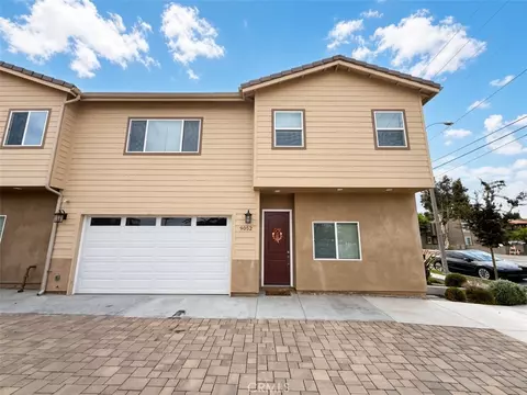 9052 9056 Denni St, Cypress, CA 90630 photo 4