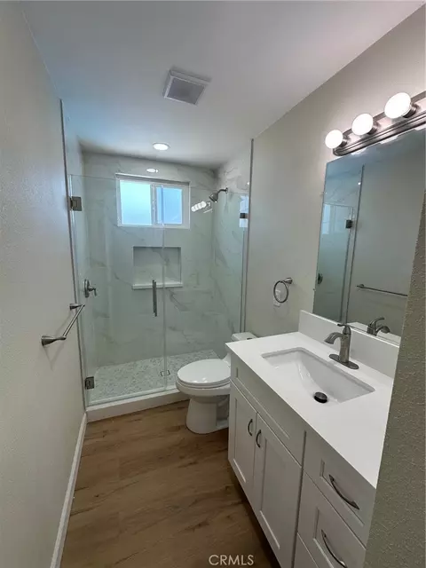 Bath - 10606 Hamden, Stanton, CA 90680 photo 1 of 5