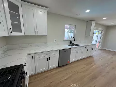 Kitchen - 10606 Hamden, Stanton, CA 90680 photo 2 of 3