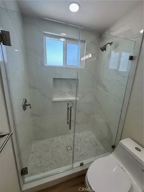 Bath - 10606 Hamden, Stanton, CA 90680 photo 2 of 5