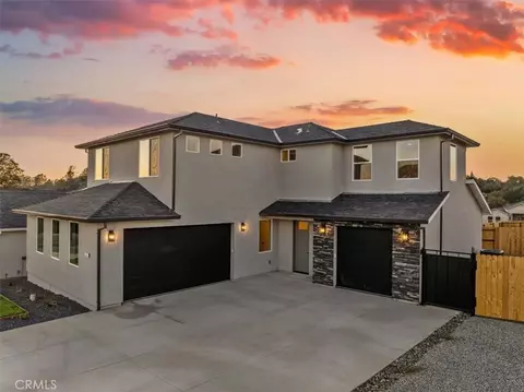 5 Moonbeam Ct, Oroville, CA 95966