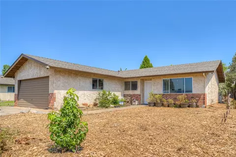 59 Flying Cloud Dr, Oroville, CA 95965