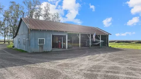Exterior - 1553 Lofgren, Richvale, CA 95974 photo 2 of 13