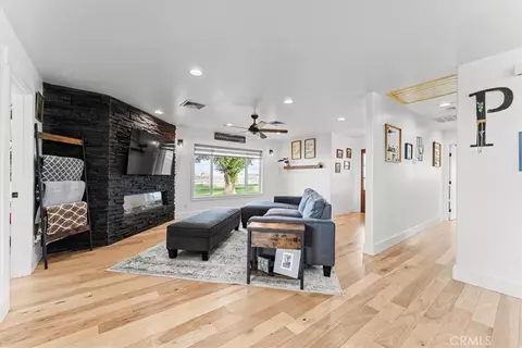 Entry Way - 1553 Lofgren, Richvale, CA 95974 photo 4 of 4