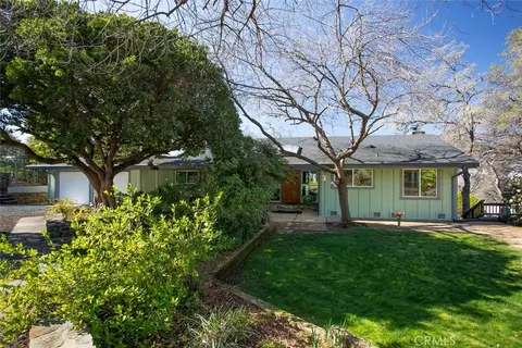 210 Riverview Dr, Oroville, CA 95966
