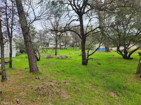 582 Silver Leaf Dr, Oroville, CA 95966