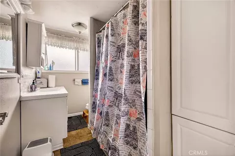 Bath - 1121 Marin, Corning, CA 96021 photo 1 of 2