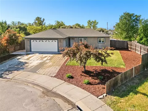 1151 Abigail Ln, Oroville, CA 95965