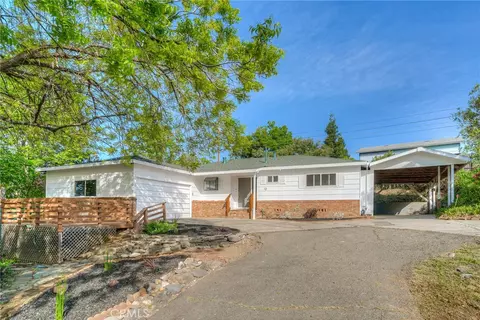 12 Linda Loma Dr, Oroville, CA 95966