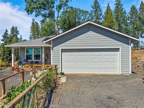 1561 Henson Rd, Paradise, CA 95969