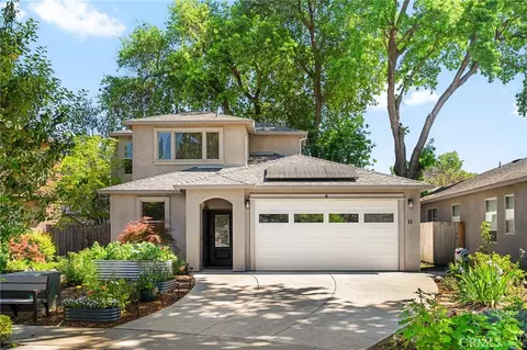 11 Overseer Ct, Chico, CA 95928