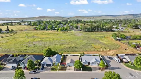 18 Nikki Ct, Oroville, CA 95965
