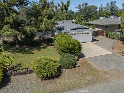 1129 Roy Dr, Oroville, CA 95965