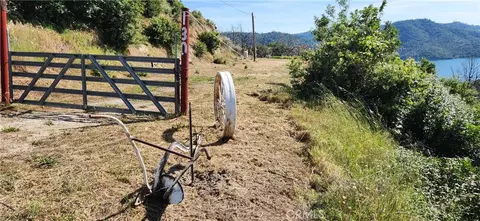 130 Canfield Dr, Oroville, CA 95966