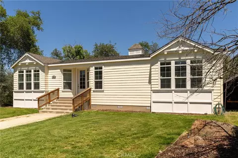 34 Bo Y Le Ln, Oroville, CA 95966