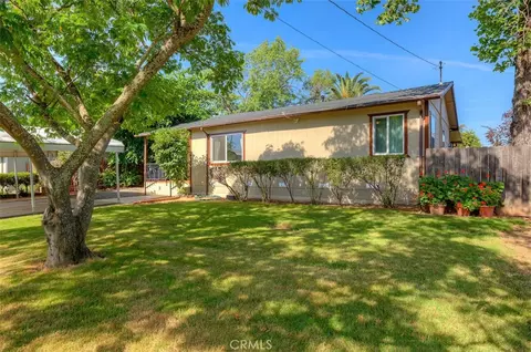 48 Hoover, Oroville, CA 95966