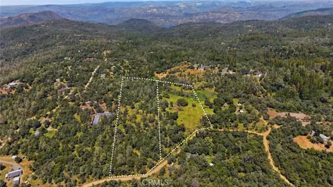 421 Sandra Ln, Oroville, CA 95966