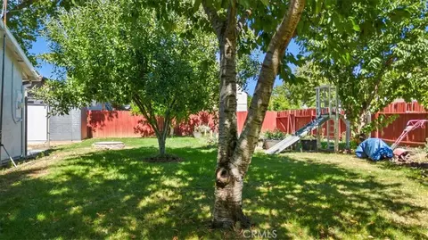 Exterior - 351 C St, Biggs, CA 95917 photo 5 of 8