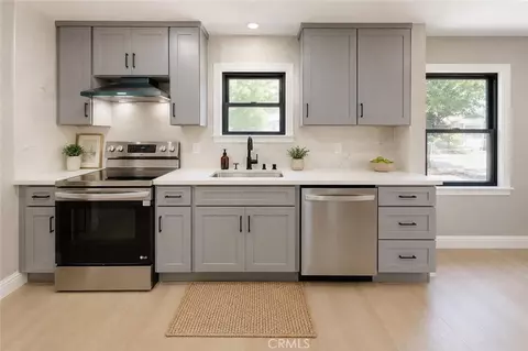Kitchen - 2361 Wilsey Dr, Redding, CA 96001 photo 1 of 10