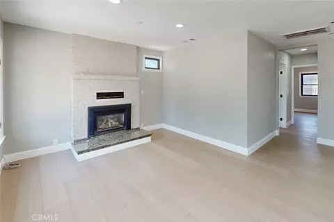 Living - 2361 Wilsey Dr, Redding, CA 96001 photo 4 of 8