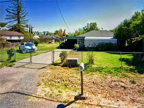 1059 Thermalito Ave, Oroville, CA 95965