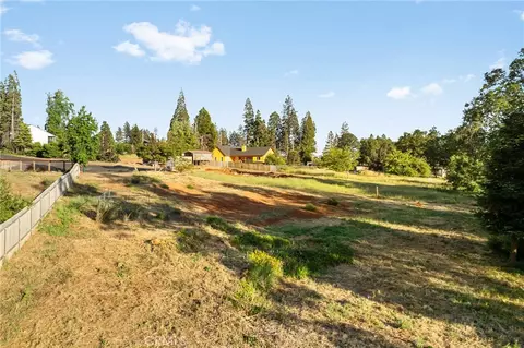 1663 Sweetbriar Ln, Paradise, CA 95969 photo 8