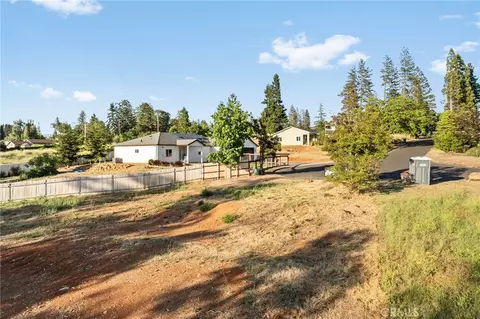 1663 Sweetbriar Ln, Paradise, CA 95969 photo 6