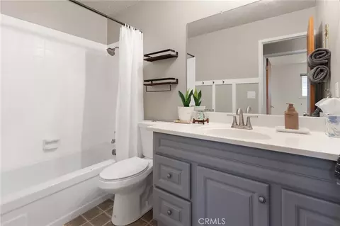Bath - 3361 Hackamore Ln, Chico, CA 95973 photo 2 of 2