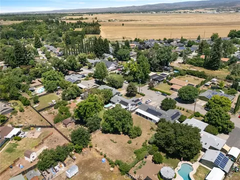 View/Area - 3361 Hackamore Ln, Chico, CA 95973 photo 6 of 10