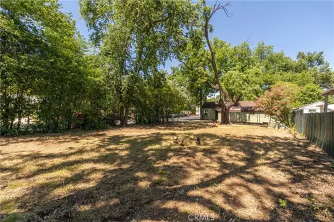 1087 E 9th St, Chico, CA 95928 photo 30