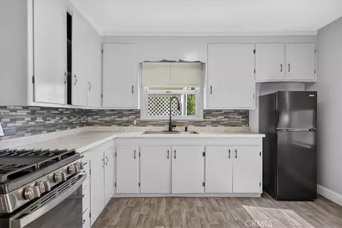 Kitchen - 555 Pacific, Willows, CA 95988 photo 1 of 2