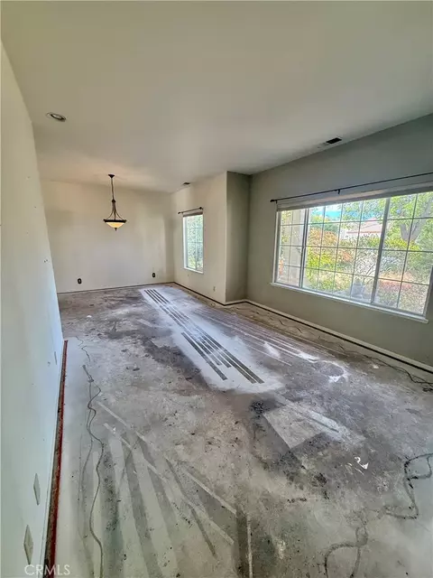Living - 359 Saint Augustine Dr, Chico, CA 95928 photo 1 of 6