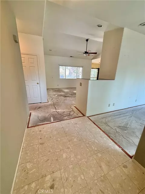 Entry Way - 359 Saint Augustine Dr, Chico, CA 95928 photo 2 of 3