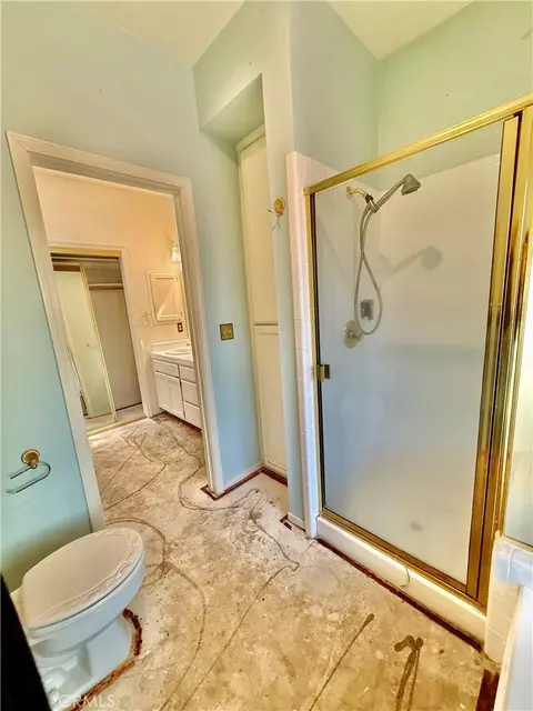 Bath - 359 Saint Augustine Dr, Chico, CA 95928 photo 4 of 7