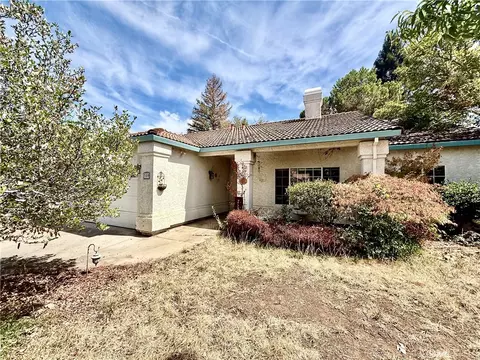 Exterior - 359 Saint Augustine Dr, Chico, CA 95928 photo 2 of 11