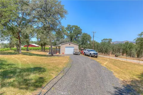 Exterior - 260 Orange Ave, Oroville, CA 95966 photo 10 of 13