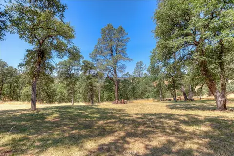 Exterior - 260 Orange Ave, Oroville, CA 95966 photo 8 of 13