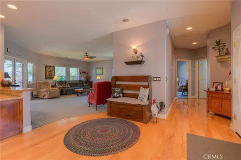 Entry Way - 260 Orange Ave, Oroville, CA 95966 photo 1 of 3