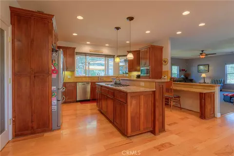 Kitchen - 260 Orange Ave, Oroville, CA 95966 photo 1 of 6