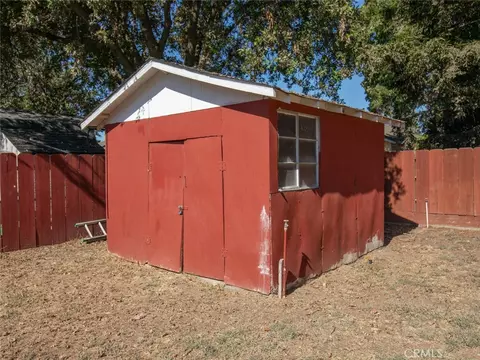 Exterior - 484 E St, Biggs, CA 95917 photo 13 of 21