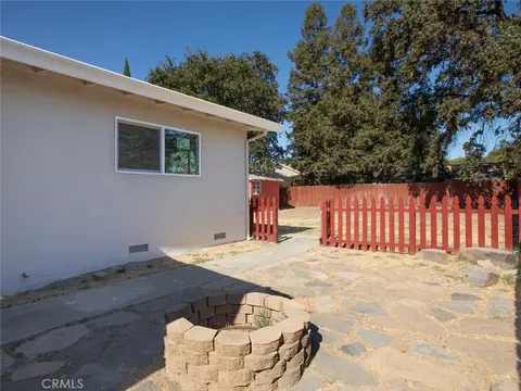 Exterior - 484 E St, Biggs, CA 95917 photo 9 of 21