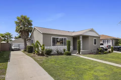 11733 Christopher Ave, Inglewood, CA 90303