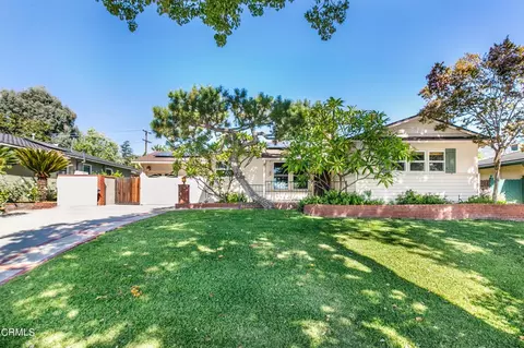 3755 Mayfair Dr, Pasadena, CA 91107