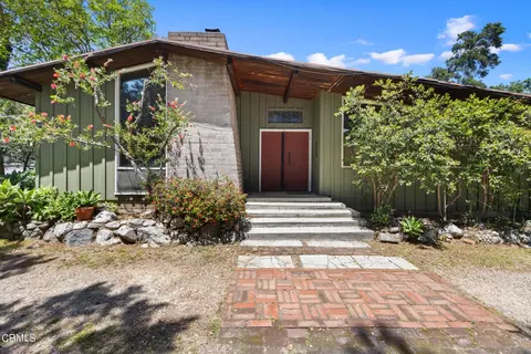 420 N Lima St, Sierra Madre, CA 91024