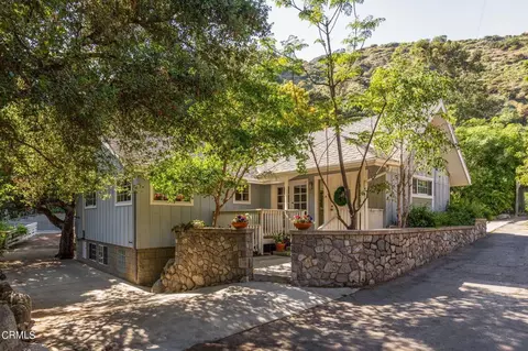 715 Brookside Ln, Sierra Madre, CA 91024