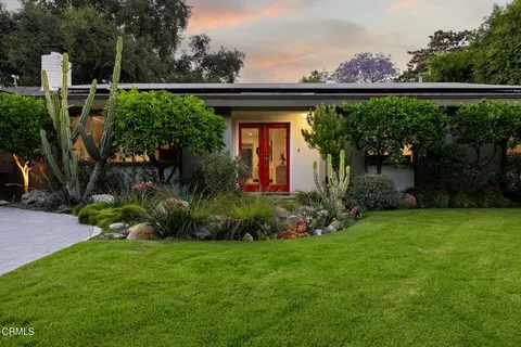 141 W Bonita Ave, Sierra Madre, CA 91024