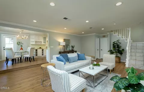 98 Auburn Ave, Sierra Madre, CA 91024