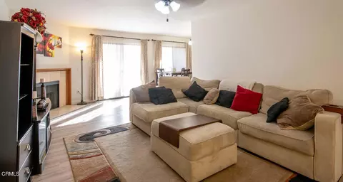 424 Oak St #139, Glendale, CA 91204