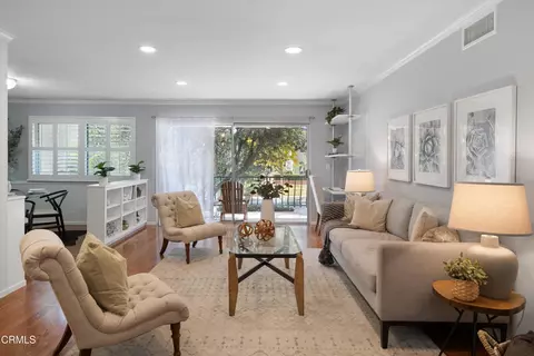 420 S Madison Ave #116, Pasadena, CA 91101
